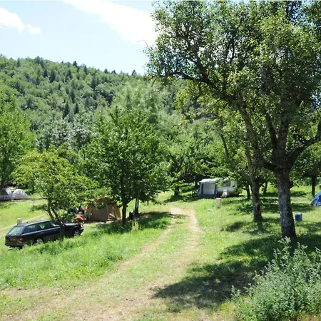 Campingplads Confortable 2 Avec Terrasse A - Api-1-52-1954
